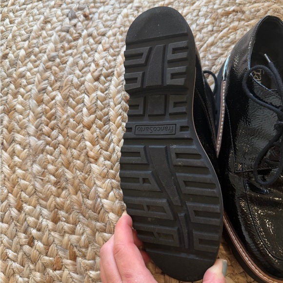 Women’s Franco Sarto Black Patent Leather Lace-Up Derby Shoes - Picture 7 of 8